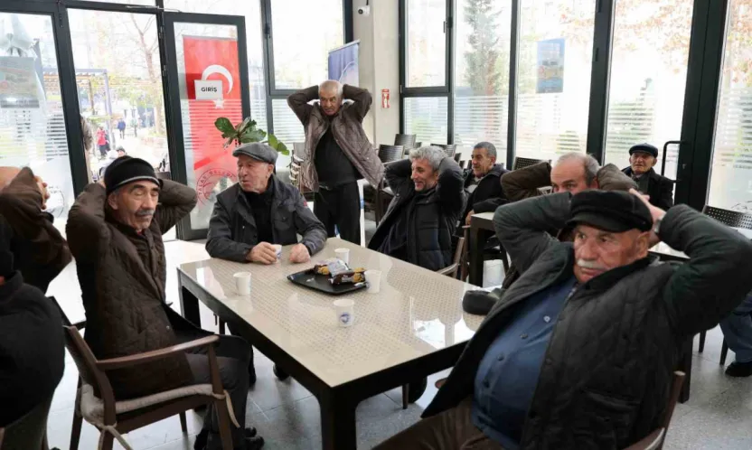 Talas'ta ihtiyar delikanlılar için hareketli yaşam desteği