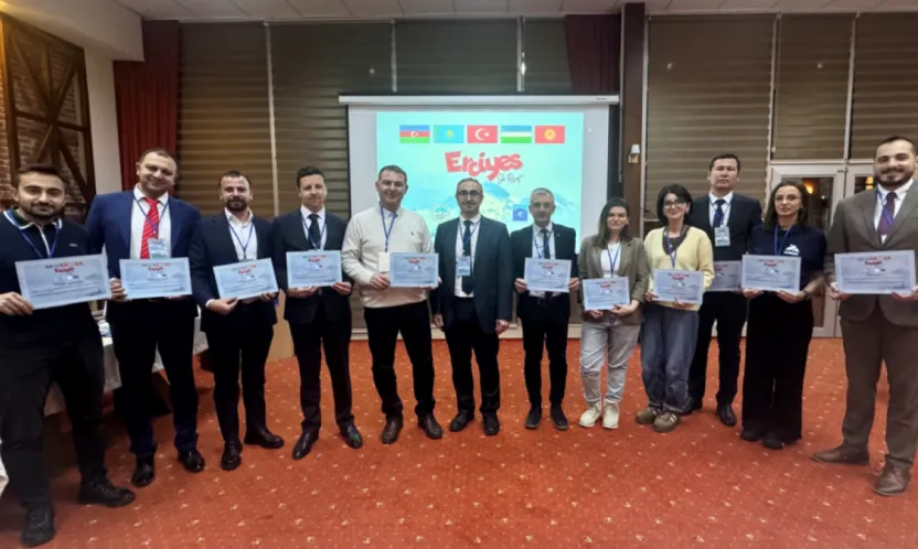 Türk Dünyası Kayak Merkezleri Birliği Erciyes'te Bir Araya Geldi