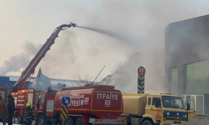 Üç kişinin hayatını kaybettiği fabrika yangını nedeniyle açılan davanın üçüncü celsesi görüldü