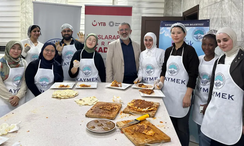 Uluslararası Öğrencilere Kayseri yemekleri ve yağlama kursu