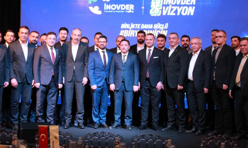 Vali Çiçek: 'Dertli, vizyoner insanlarla bir arada bulunmak gurur verici'