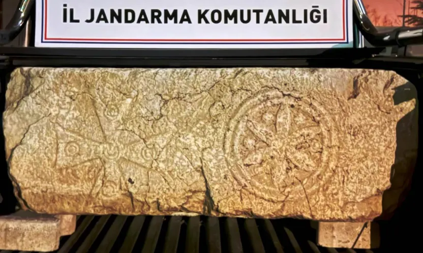 Yahyalı'da tarihi eser operasyonu: 1500 Yıllık Kapı Sütunu Bulundu